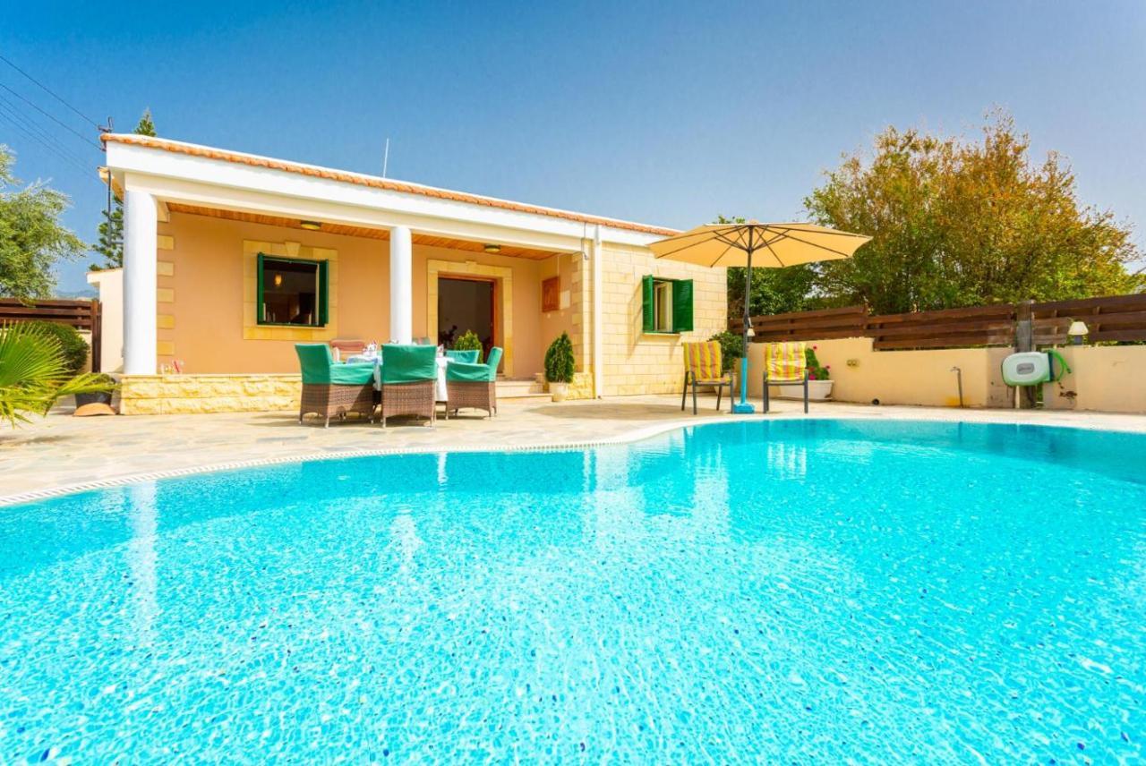 Villa Constantinos Kato Yialia Bagian luar foto