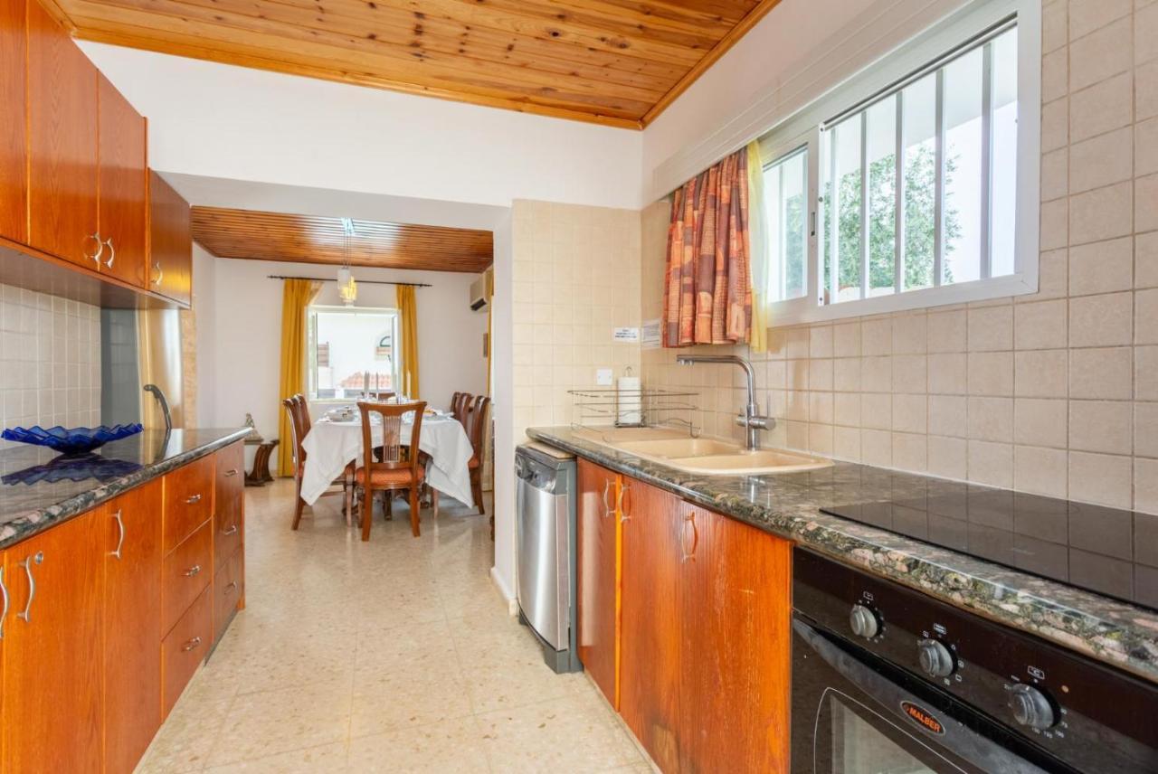 Villa Constantinos Kato Yialia Bagian luar foto
